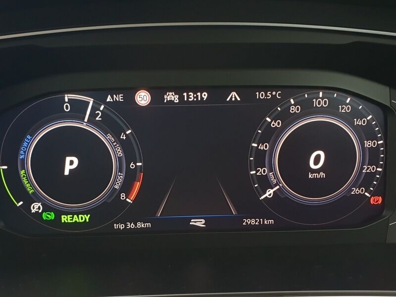 More views of Volkswagen Tiguan