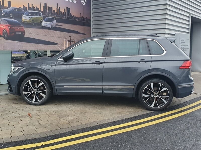 More views of Volkswagen Tiguan