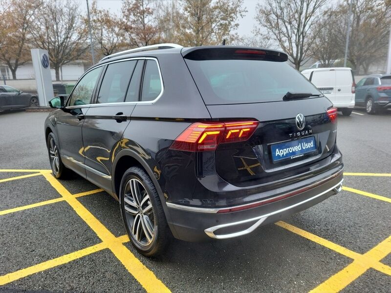 More views of Volkswagen Tiguan