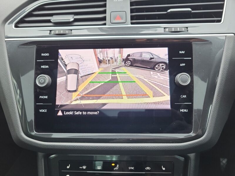 More views of Volkswagen Tiguan