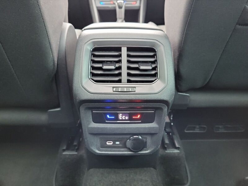 More views of Volkswagen Tiguan