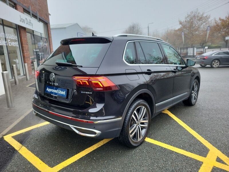 More views of Volkswagen Tiguan