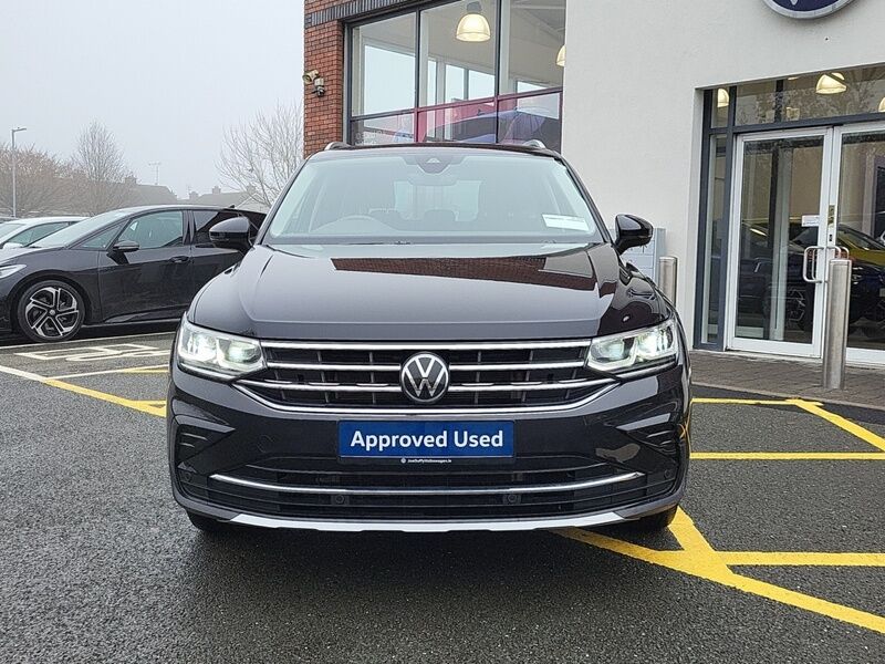 More views of Volkswagen Tiguan