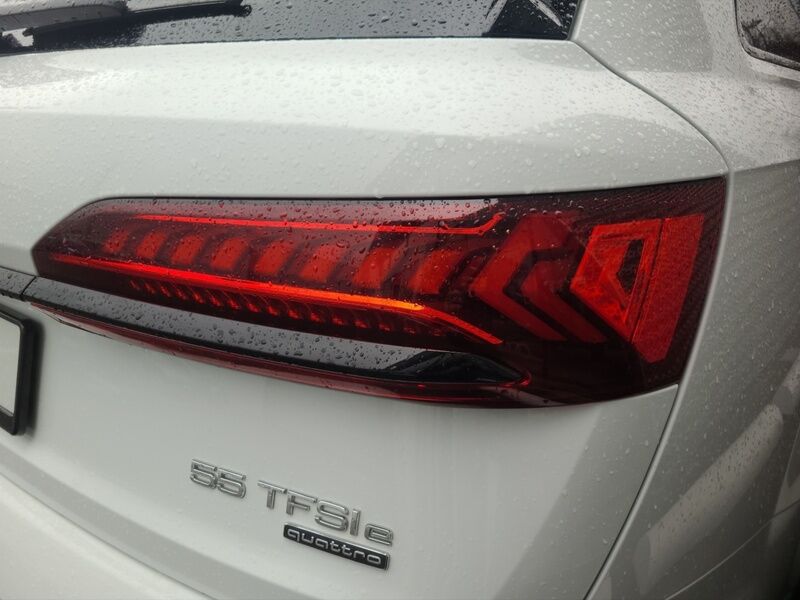 More views of Audi Q7