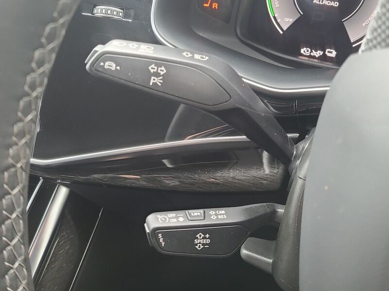 More views of Audi Q7