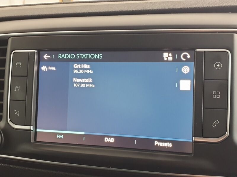 More views of Citroen Spacetourer