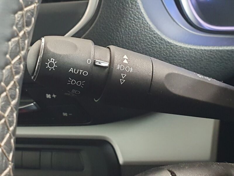 More views of Citroen Spacetourer