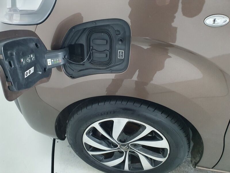 More views of Citroen Spacetourer