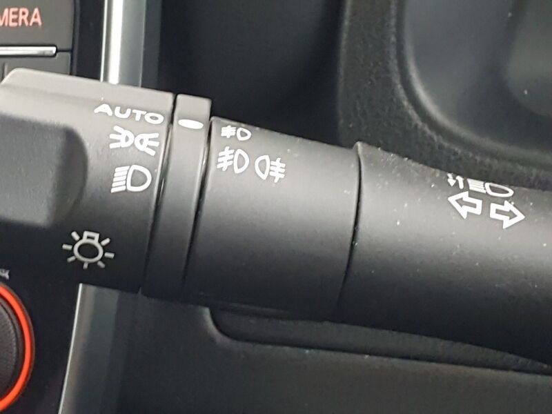 More views of Nissan Leaf