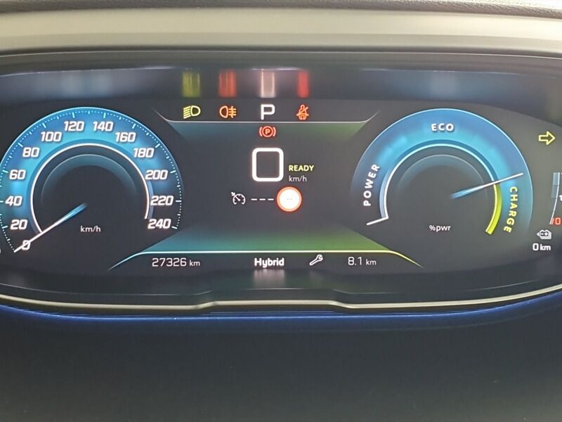 More views of Peugeot 3008