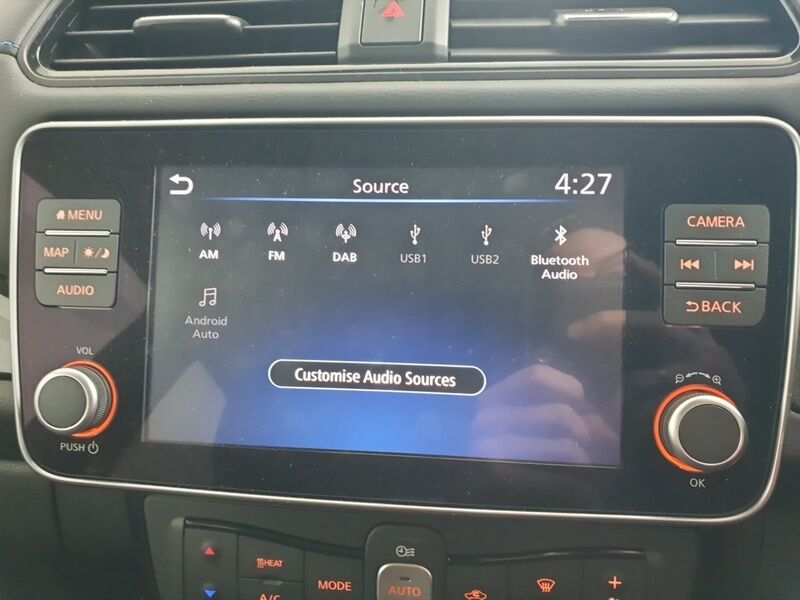 More views of Nissan Leaf