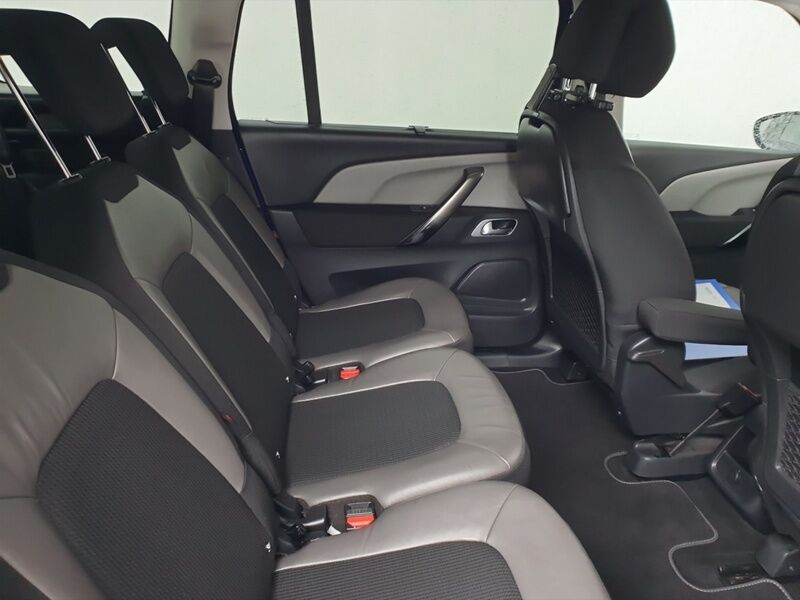 More views of Citroen C4 Picasso