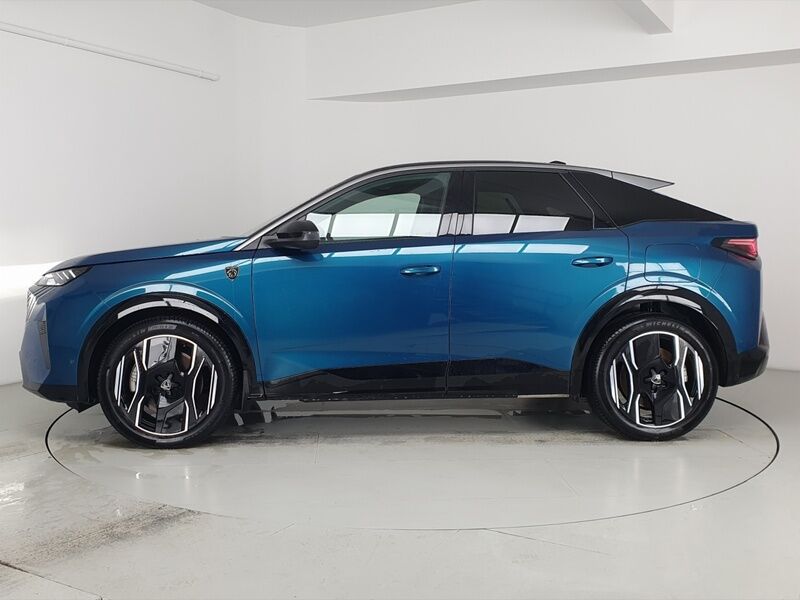 More views of Peugeot 3008