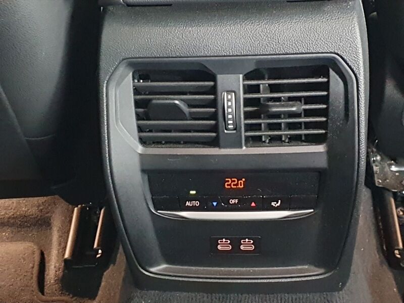 More views of BMW 3-Series