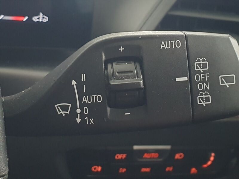 More views of BMW 3-Series