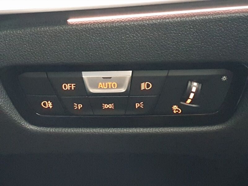 More views of BMW 3-Series