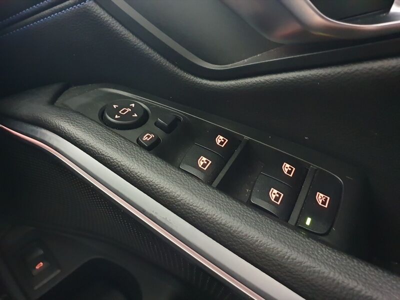 More views of BMW 3-Series