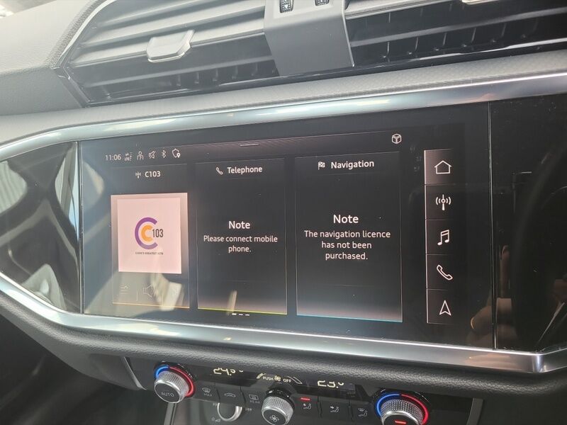 More views of Audi Q3