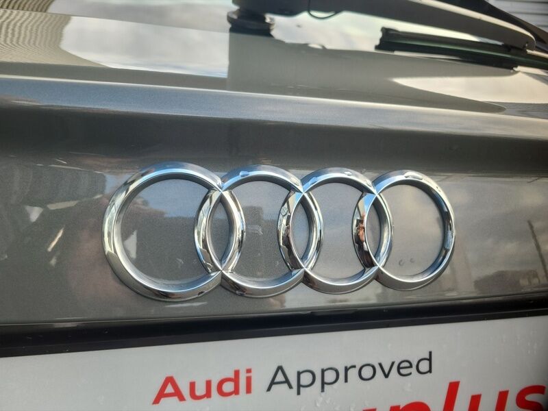 More views of Audi Q3