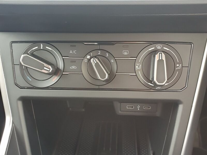 More views of Volkswagen Taigo