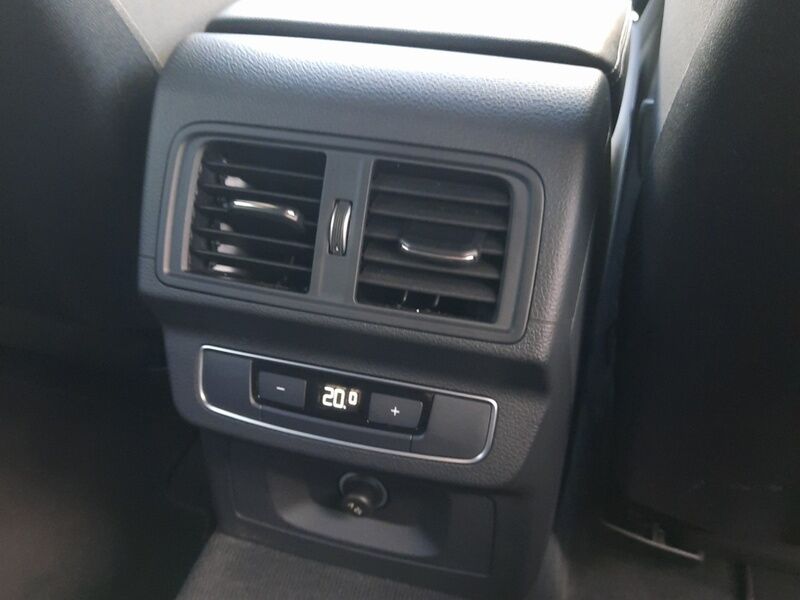 More views of Audi Q5