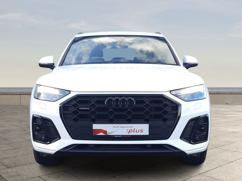 More views of Audi Q5