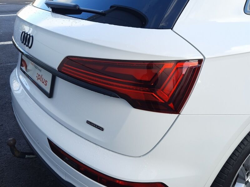 More views of Audi Q5