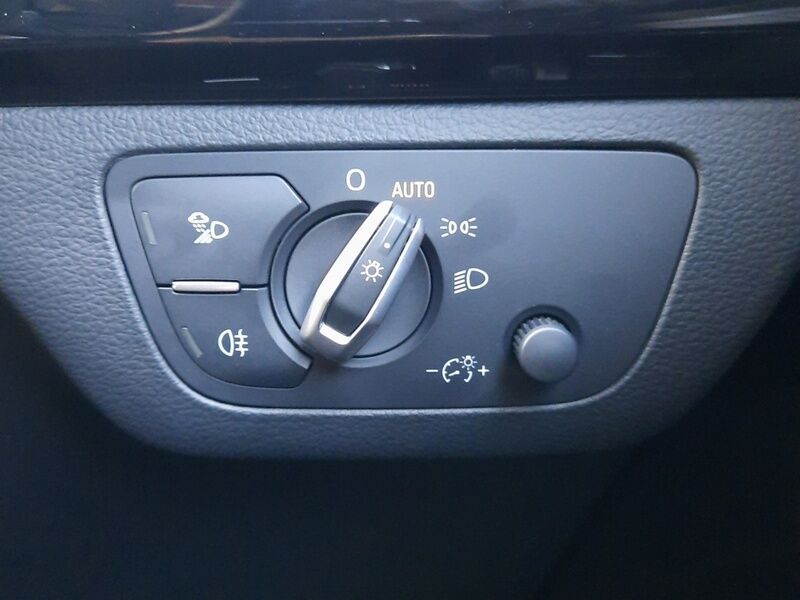 More views of Audi Q5