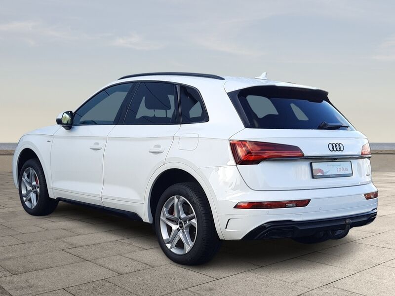 More views of Audi Q5