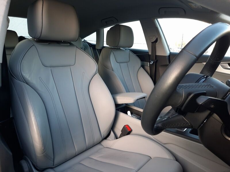 More views of Audi A5