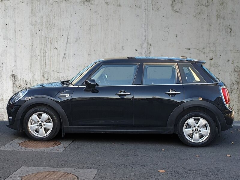 More views of Mini Cooper