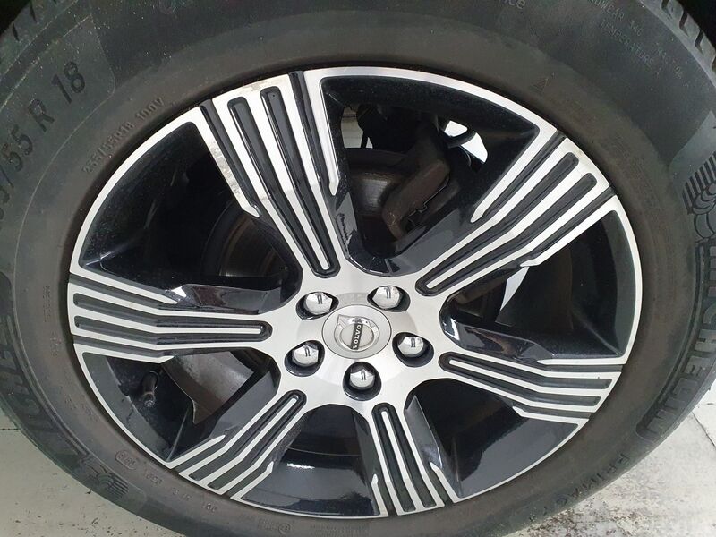 More views of Volvo XC40