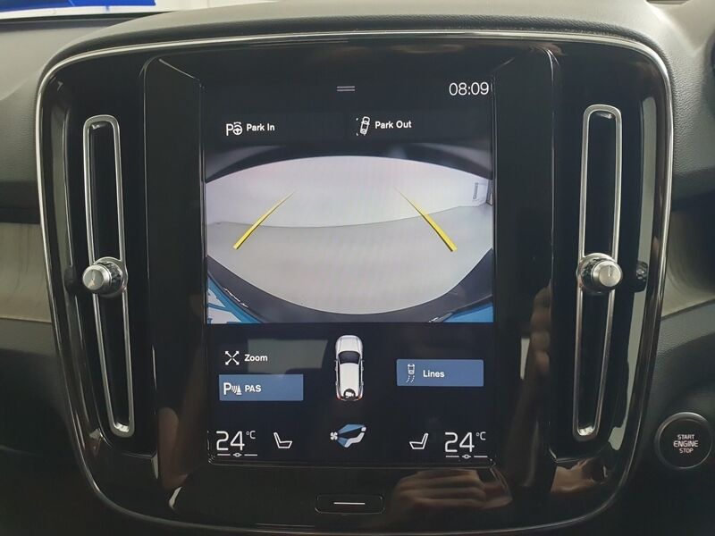 More views of Volvo XC40