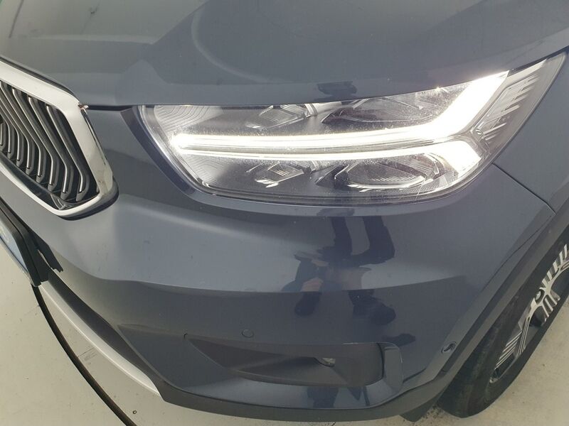 More views of Volvo XC40