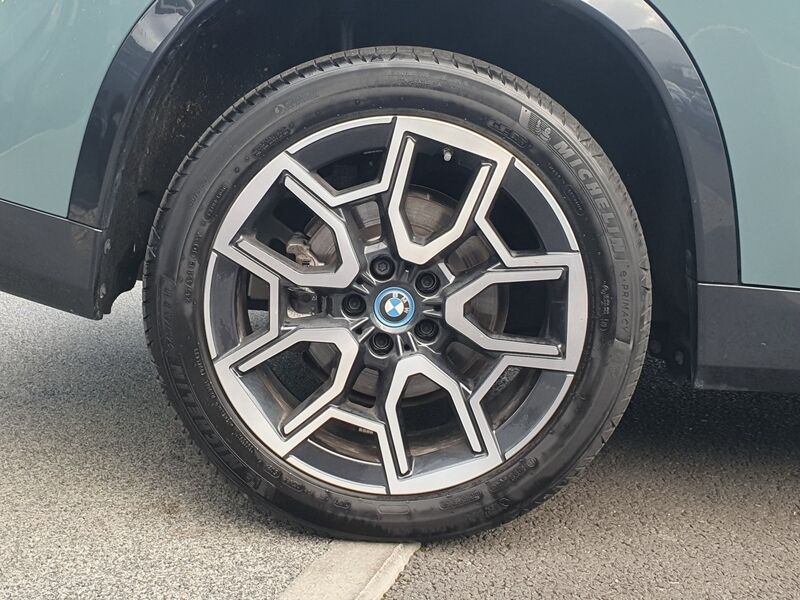 More views of BMW X1