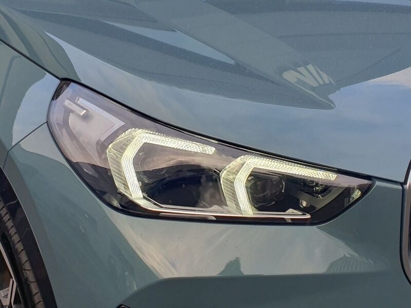 More views of BMW X1