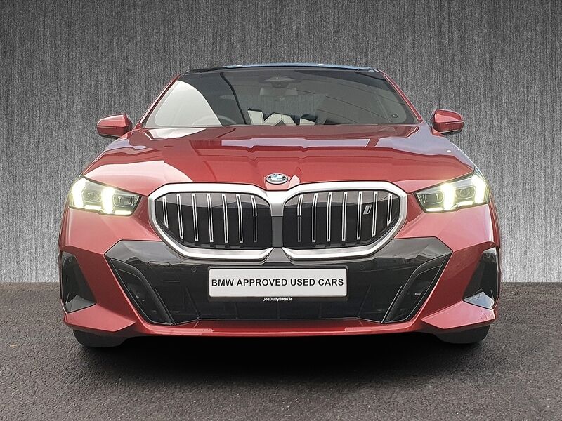 More views of BMW i5