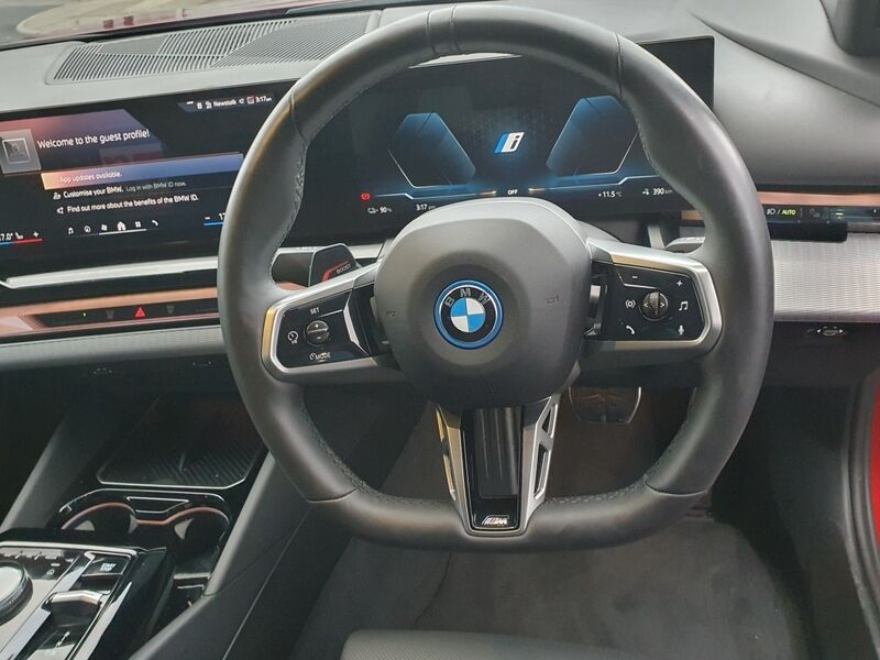 More views of BMW i5