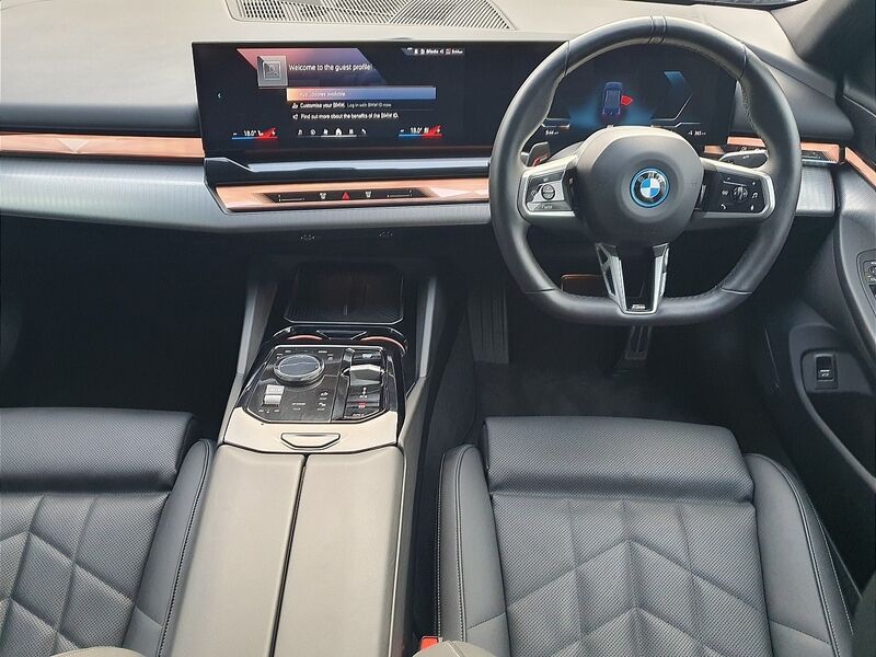 More views of BMW i5