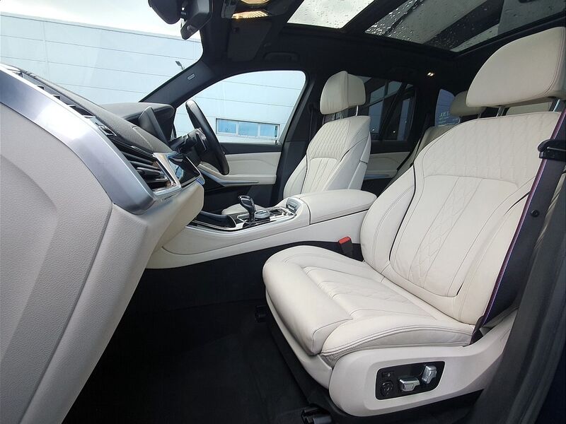 More views of BMW X5