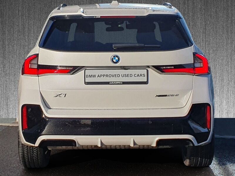 More views of BMW X1