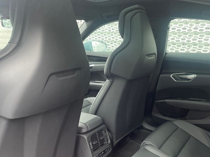 More views of Audi e-tron GT quattro