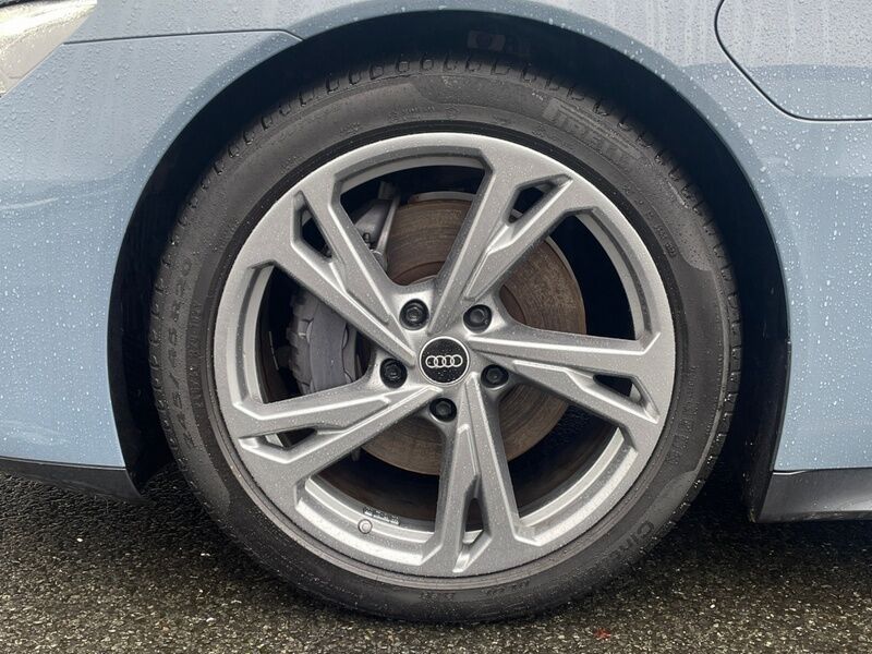 More views of Audi e-tron GT quattro