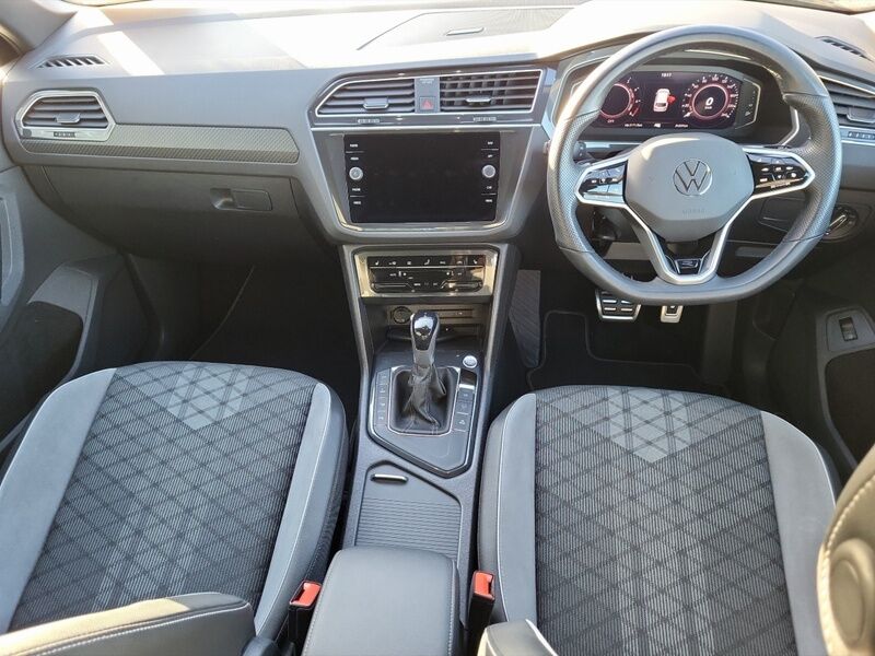 More views of Volkswagen Tiguan