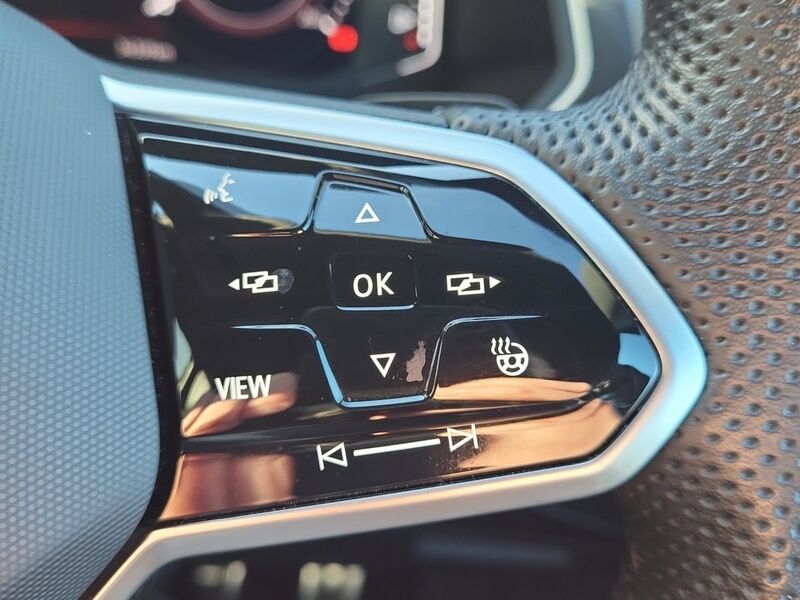 More views of Volkswagen Tiguan