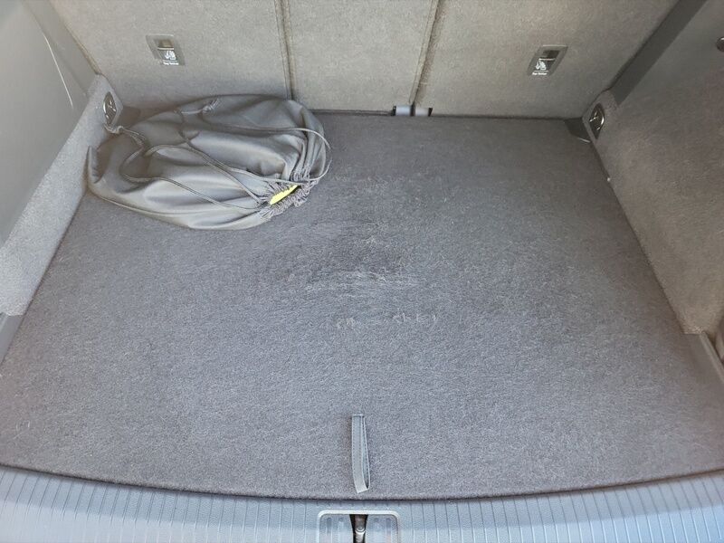 More views of Volkswagen Tiguan