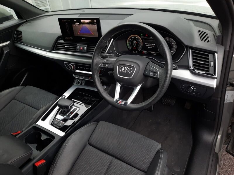 More views of Audi Q5