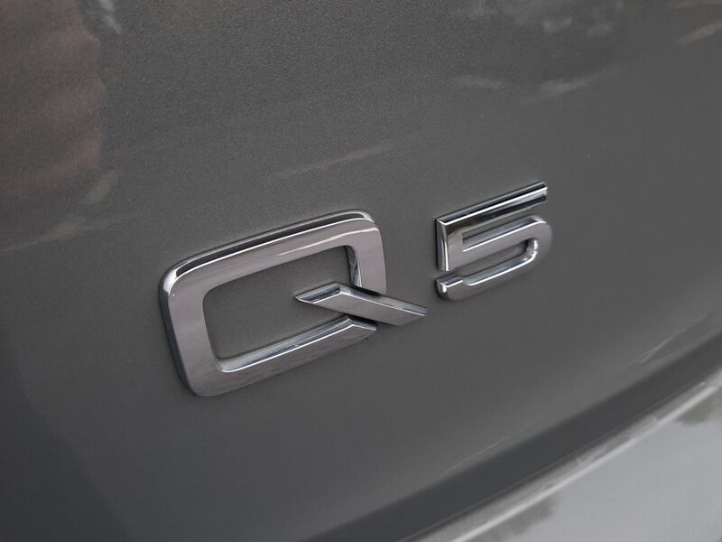 More views of Audi Q5