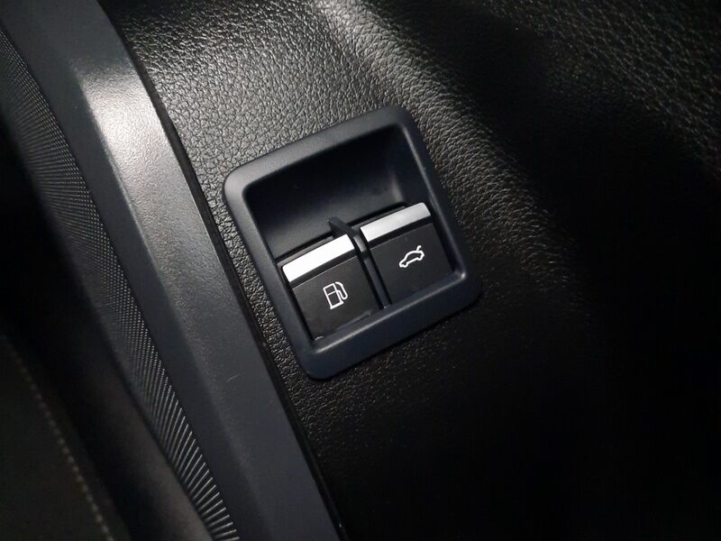 More views of Audi Q5