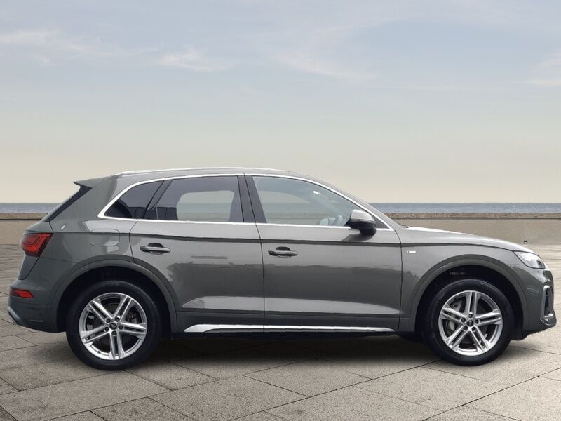 More views of Audi Q5